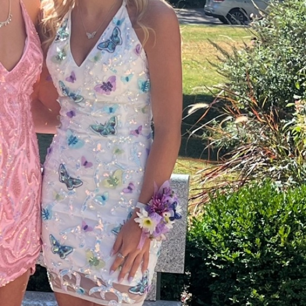 Primavera Homecoming dress - butterfly